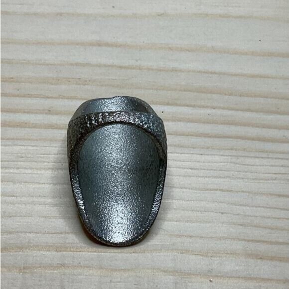 Antique-Look Textured Metal Armor Shield Ring Unique Statement Piece - Picture 5 of 7